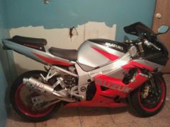Bike I almost bought..02 Gsxr 1000