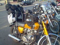 72 CB 350 loaded up for the trip.
It would still do 70mph after all those years.