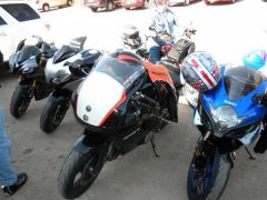 The sportbikes in our group, also had a sportster and a vulcan w/ us.