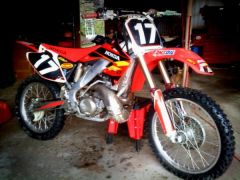 My current dirtbike its an 03 Cr250R