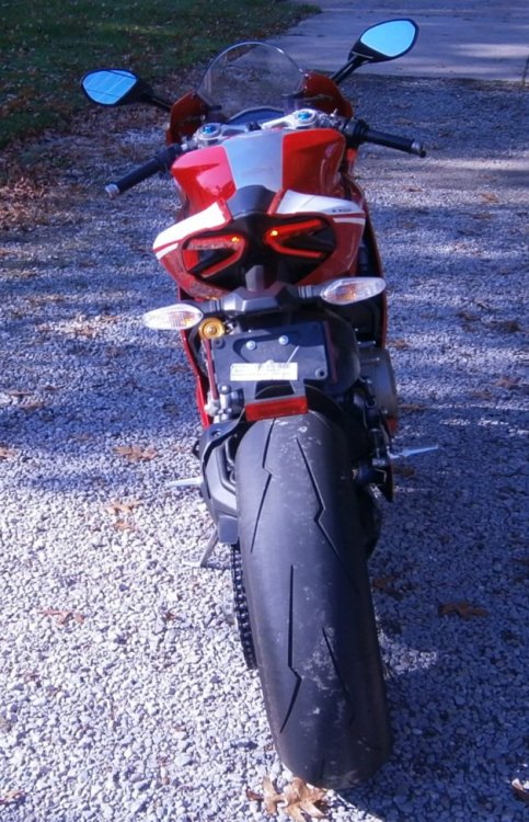 Ducati 9.JPG